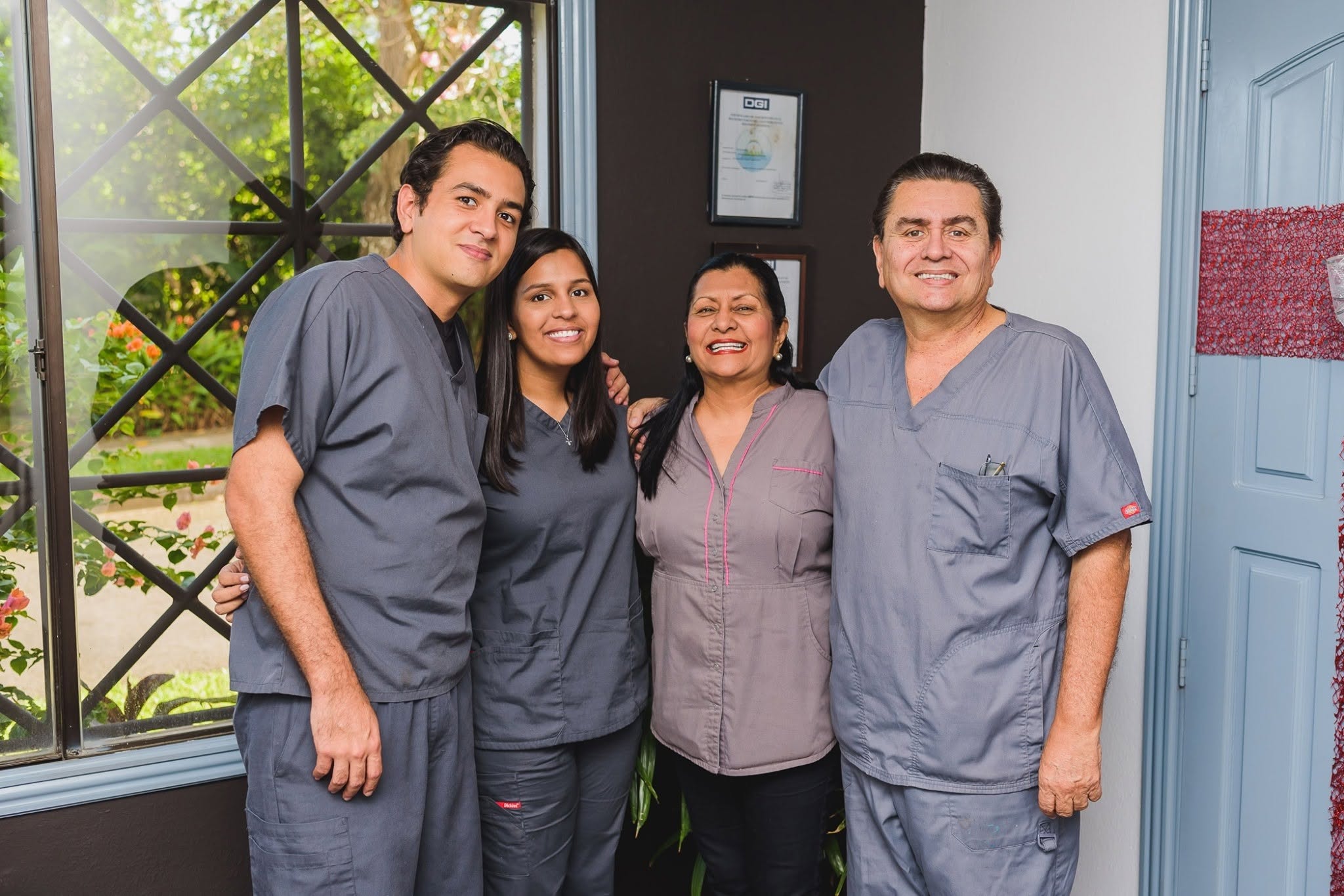 Clínica Dental Drs. Madriz